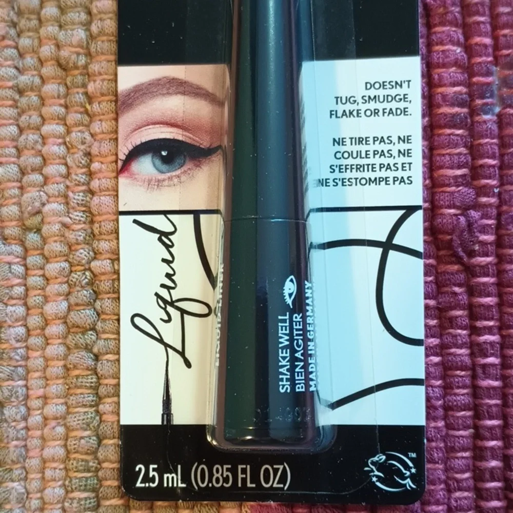 Covergirl Perfect Point Plus Liquid Eyeliner Black Onyx 2 Boxes (4 total) NIB